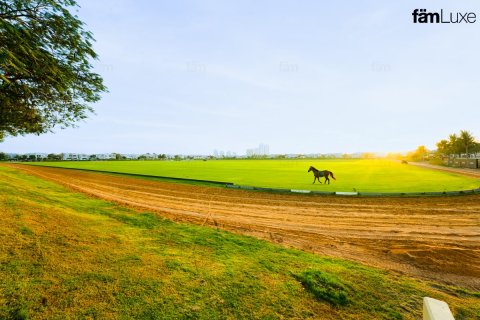 Villa en Dubai, 6 dormitorios, 1718.1 m², № 77840 - foto 16