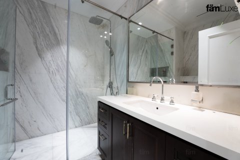 Villa en Dubai, 6 dormitorios, 1718.1 m², № 77840 - foto 7