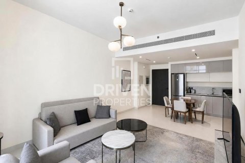 Apartment in EMAAR Beachfront, Dubai Harbour, Dubai 1 bedroom, 67.82 sq.m. № 140028