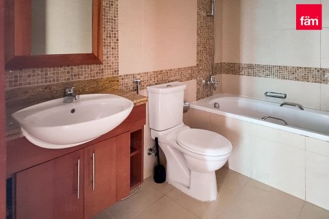 Apartment in The Views, Dubai 2 bedrooms, 127.9 sq.m. № 96516 - photo 18