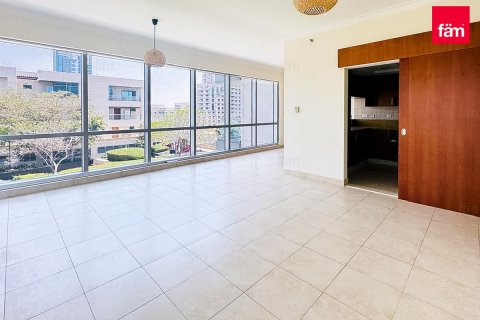 Apartment in The Views, Dubai 2 bedrooms, 127.9 sq.m. № 96516 - photo 4