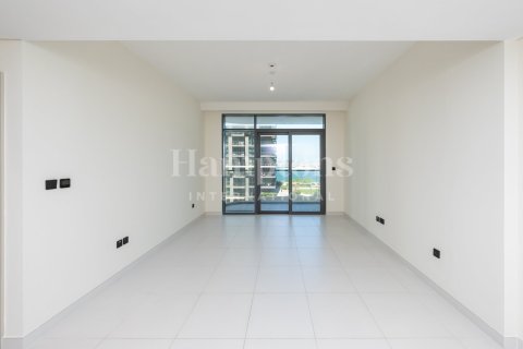Apartment in Dubai Harbour, Dubai 1 bedroom, 68.98976780 sq.m. № 12458 - photo 2