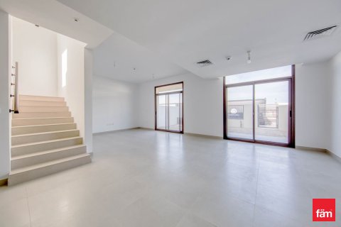 Adosado en Town Square, Dubai, 3 dormitorios, 187.9 m², № 77983 - foto 1