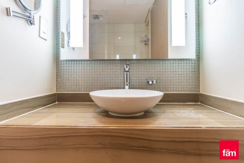 Apartamento en Business Bay, Dubai, 2 dormitorios, 128.9 m², № 77986 - foto 15