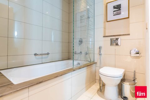 Apartamento en Business Bay, Dubai, 2 dormitorios, 128.9 m², № 77986 - foto 13