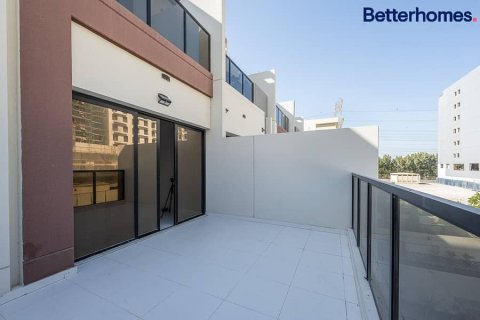 Villa in Jumeirah Village Triangle, Dubai 4 bedrooms, 325 sq.m. № 57017 - photo 6