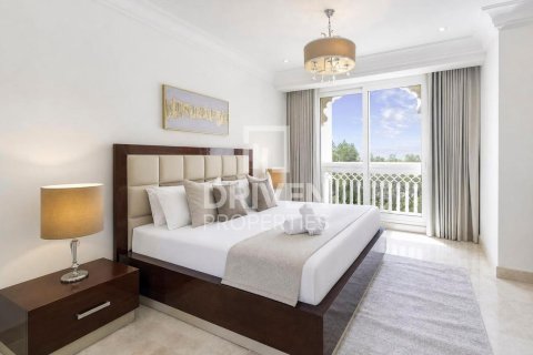 Apartamento en The Crescent, Palm Jumeirah, Dubai, 2 dormitorios, 163.23 m², № 140598 - foto 6