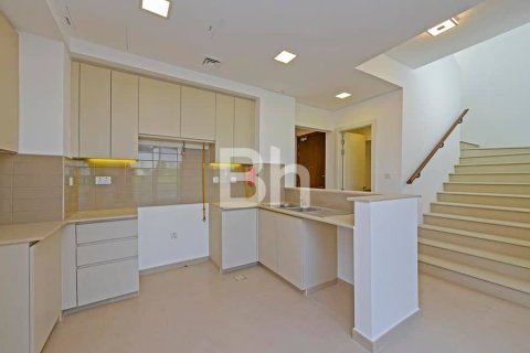 Adosado en Town Square, Dubai, 3 dormitorios, 191 m², № 57154 - foto 9