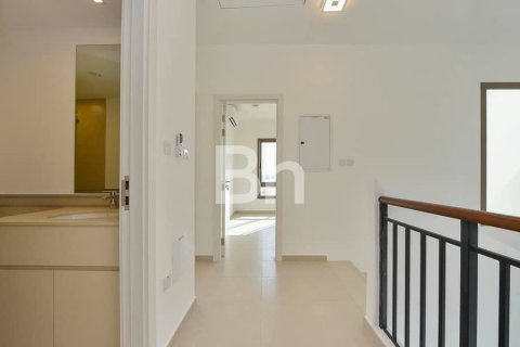 Adosado en Town Square, Dubai, 3 dormitorios, 191 m², № 57154 - foto 5