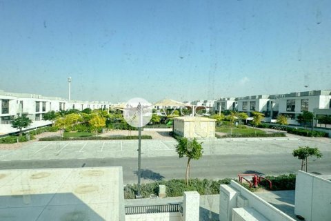 Adosado en Murooj Al Furjan, Al Furjan, Dubai, 4 dormitorios, 335.9 m², № 37754 - foto 19