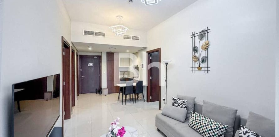 Appartement à Business Bay, Dubai, 2 chambres, 84 m², № 56436
