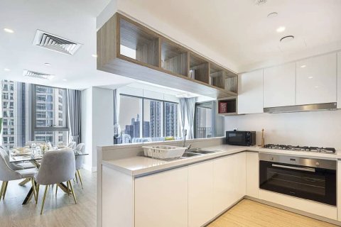 Apartment in Dubai 3 bedrooms, 176 sq.m. № 56420 - photo 8