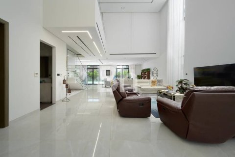 Villa en Jumeirah Park, Dubai, 7 dormitorios, 757 m², № 24963 - foto 22
