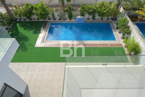 Villa en Jumeirah Park, Dubai, 7 dormitorios, 757 m², № 24963 - foto 7