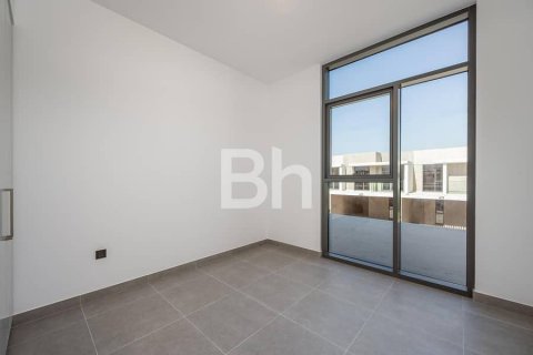 Townhouse in Arabian Ranches 3, Dubai 3 bedrooms, 146 sq.m. № 24982 - photo 12