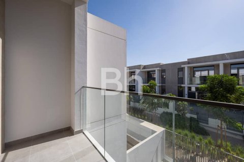 Townhouse in Arabian Ranches 3, Dubai 3 bedrooms, 146 sq.m. № 24982 - photo 7
