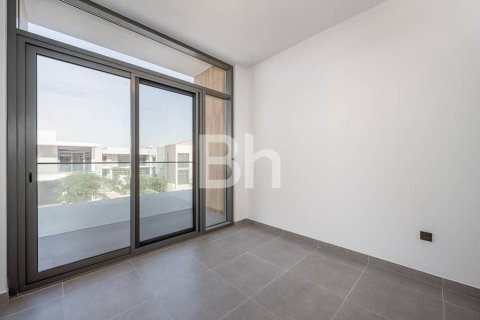 Townhouse in Arabian Ranches 3, Dubai 3 bedrooms, 146 sq.m. № 24982 - photo 15