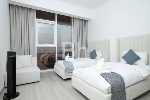 Apartment in Jumeirah Village Circle, Dubai 2 bedrooms, 106 sq.m. № 24984 - photo 5