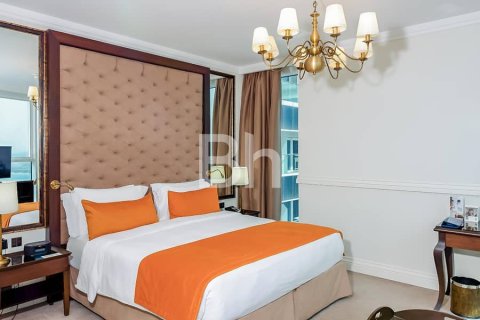 Купить апартаменты в отеле в Пальме Джумейре, Дубай: 47м², № 24981 - фото 8