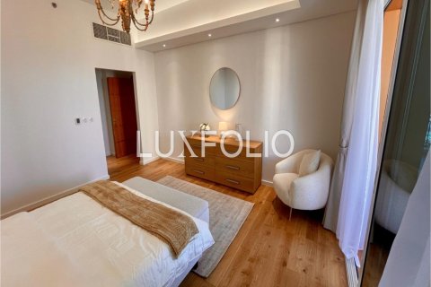 Apartment in Marina Residences, Palm Jumeirah, Dubai 3 bedrooms, 234 sq.m. № 46174 - photo 10