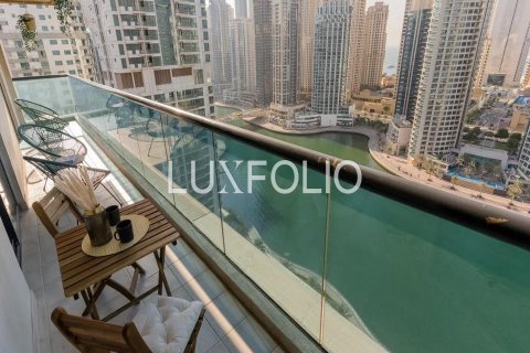 Apartment in Dubai Marina, Dubai 2 bedrooms, 122 sq.m. № 46173 - photo 17