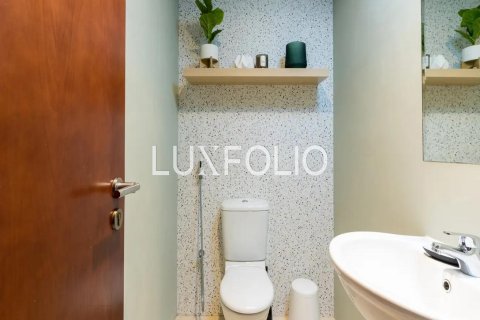 Apartment in Dubai Marina, Dubai 2 bedrooms, 122 sq.m. № 46173 - photo 14