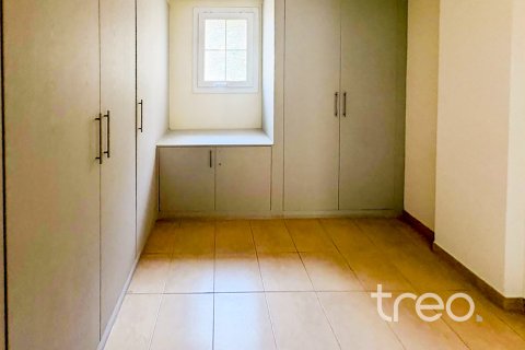 Снять в аренду виллу в Арабиан Ранчес, Дубай: 3 спальни, 254.28м², № 119900 - фото 13