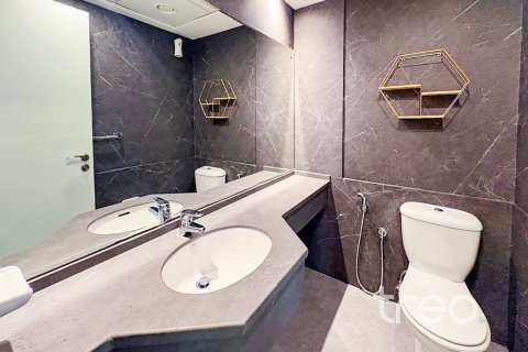 Снять в аренду виллу в Арабиан Ранчес, Дубай: 3 спальни, 254.28м², № 119900 - фото 17