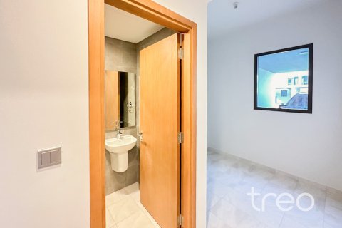 Снять в аренду таунхаус в Дубае: 4 спальни, 216.74м², № 119904 - фото 18