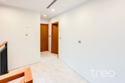Снять в аренду таунхаус в Дубае: 4 спальни, 216.74м², № 119904 - фото 20