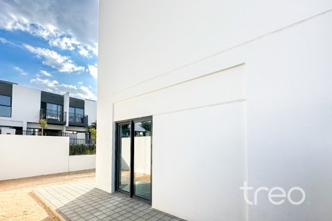 Снять в аренду таунхаус в Дубае: 4 спальни, 216.74м², № 119904 - фото 10