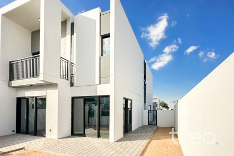 Снять в аренду таунхаус в Дубае: 4 спальни, 216.74м², № 119904 - фото 29