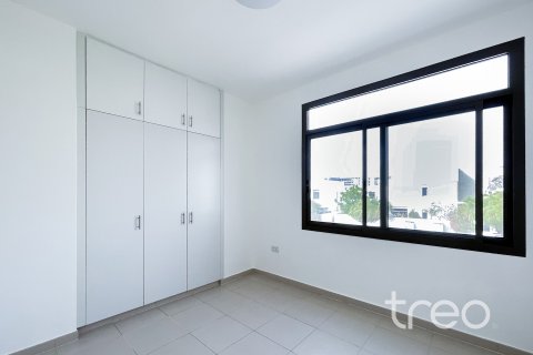 Villa in Noor Townhouses, Town Square, Dubai 4 bedrooms, 264.68 sq.m. № 119901 - photo 19