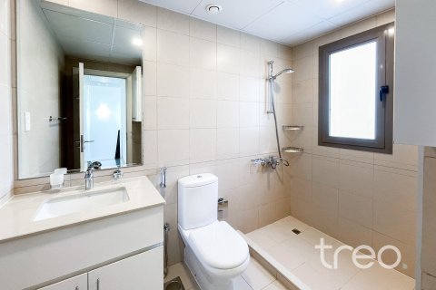 Villa in Noor Townhouses, Town Square, Dubai 4 bedrooms, 264.68 sq.m. № 119901 - photo 21
