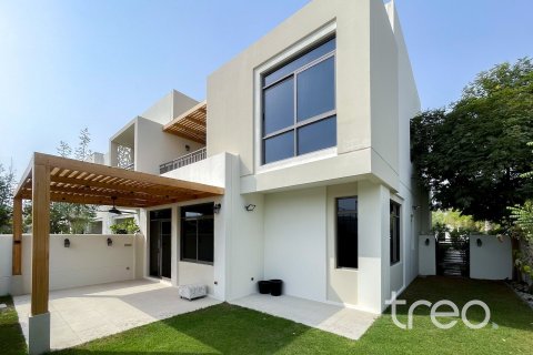 Villa in Noor Townhouses, Town Square, Dubai 4 bedrooms, 264.68 sq.m. № 119901