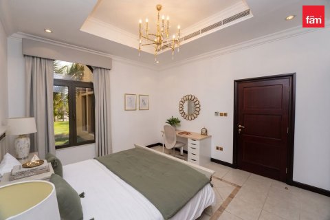 Villa à Palm Jumeirah, Dubai, 4 chambres, 380.9 m², № 137488 - photo 14