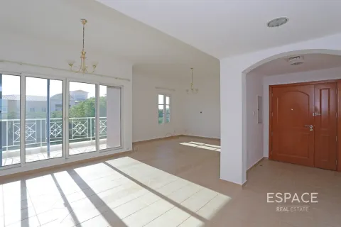 Снять в аренду квартиру в Green Community, Дубай: 2 спальни, 179м², № 71189 - фото 1