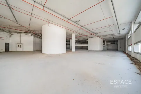 Oficina en Business Bay, Dubai, 5939 m², № 71205 - foto 4