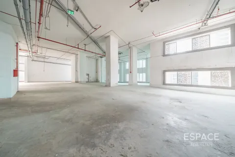 Oficina en Business Bay, Dubai, 5939 m², № 71205 - foto 10