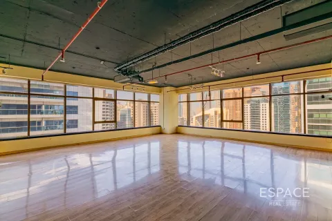 Снять в аренду офис в Barsha Heights (Tecom), Дубай: 298м², № 71206 - фото 3