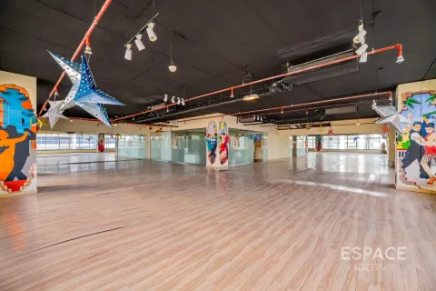 Снять в аренду офис в Barsha Heights (Tecom), Дубай: 298м², № 71206 - фото 12