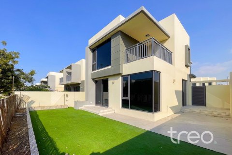 Adosado en Dubai Hills Estate, Dubai, 4 dormitorios, 228.63 m², № 119425