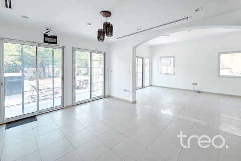 فيلا في Jumeirah Village Triangle, دبي 2 غرف نوم, 250 م² رقم 119427 - صورة 4