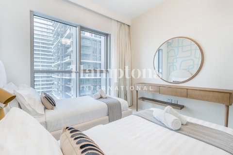 Apartment in Dubai Harbour, Dubai 3 bedrooms, 166.66798200 sq.m. № 85398 - photo 15
