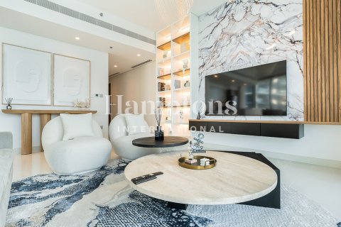Apartment in Dubai Harbour, Dubai 3 bedrooms, 166.66798200 sq.m. № 85398 - photo 4