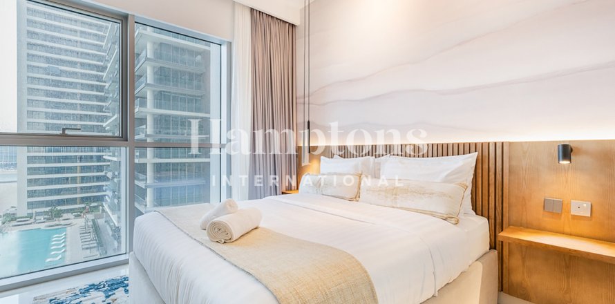 Apartment in Dubai Harbour, Dubai 3 bedrooms, 166.668 sq.m. № 85398