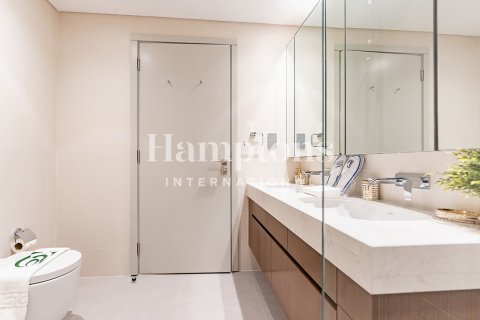 Apartment in Dubai Harbour, Dubai 3 bedrooms, 166.66798200 sq.m. № 85398 - photo 23