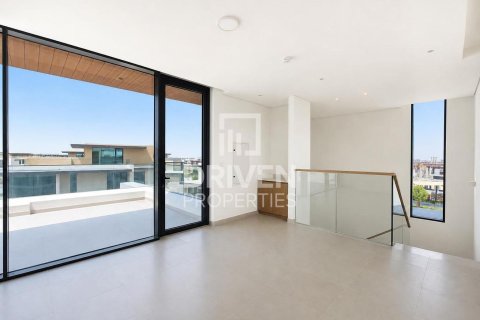 Villa in The Valley, Dubai 5 bedrooms, 929.59 sq.m. № 140039 - photo 4
