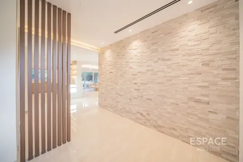 Villa en The Lakes, Dubai, 3 dormitorios, 245 m², № 121946 - foto 8