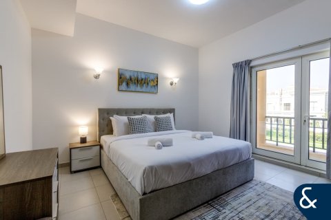 Villa in The Villa, Dubai 5 bedrooms, 706 sq.m. № 88382 - photo 8